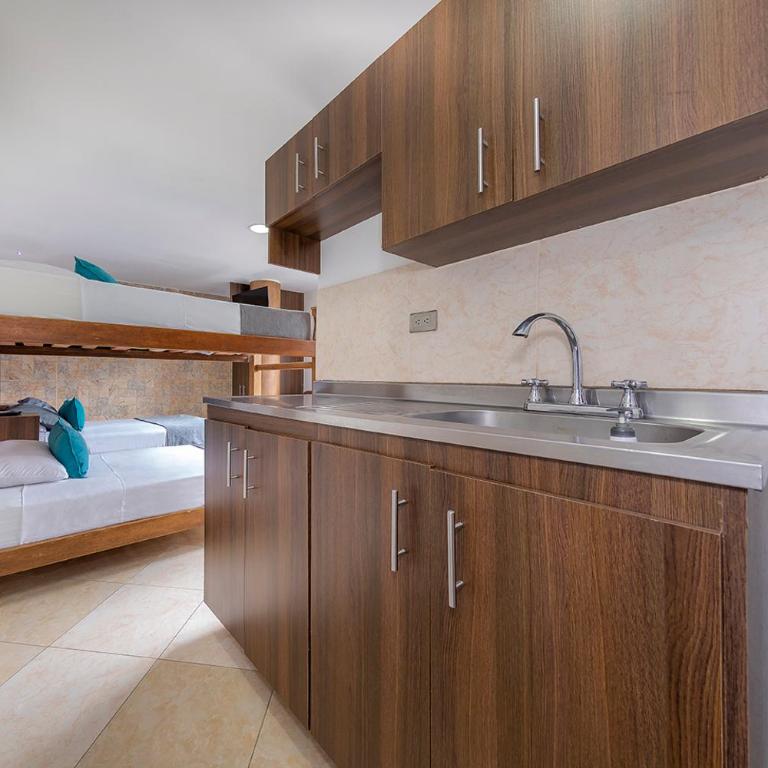 Hotel Ayenda Palo Alto - Habitación Familiar Superior - 6