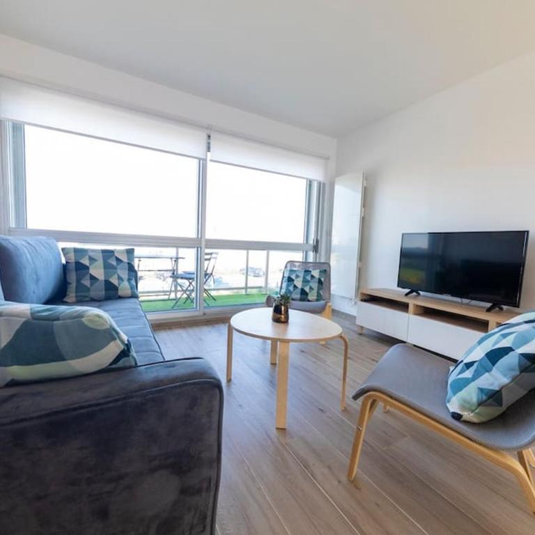 BORD DE PLAGE.Magnifique Appartement face Mer. - Appartement 2 Chambres - 17