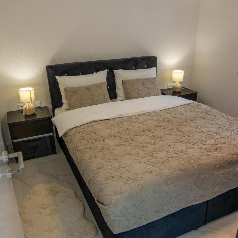 House De Luxe - One-Bedroom Villa - 48