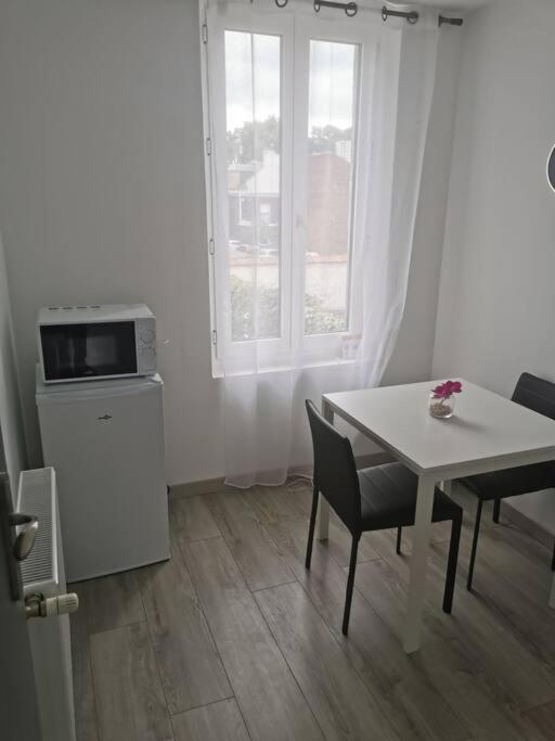 Agréable maison de ville - Maison 4 Chambres - 28
