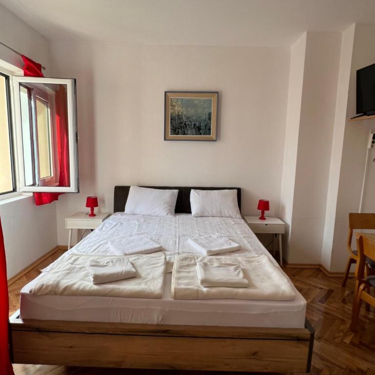 Ksenia Guesthouse Apartments and Studios - Apartman sa Pogledom na Vrt - 8