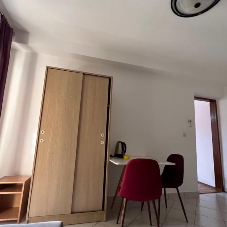 Ksenia Guesthouse Apartments and Studios - Apartman sa Pogledom na Vrt - 7