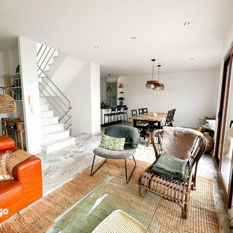 Riverview 4 Bedroom House, with Private Pool STE003 - Casa de 4 dormitorios - 16