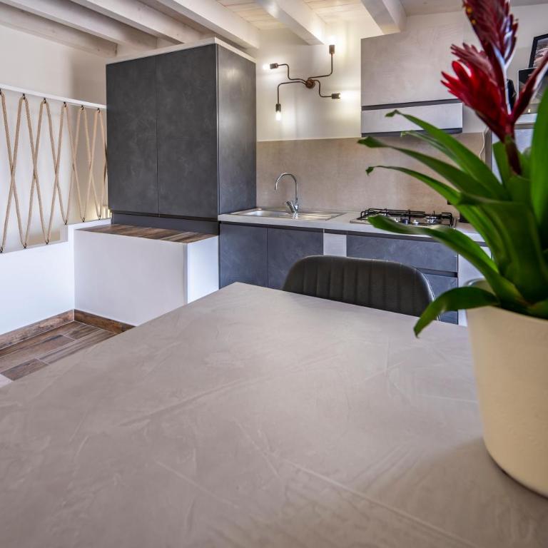 Casa Vacanze RetroScena - Junior Suite con Terrazza - 11