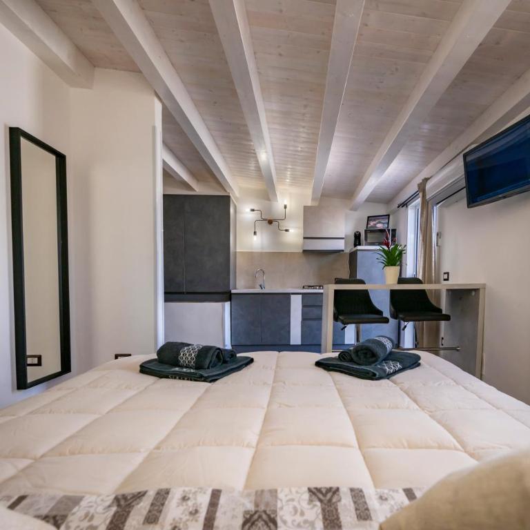 Casa Vacanze RetroScena - Junior Suite con Terrazza - 7