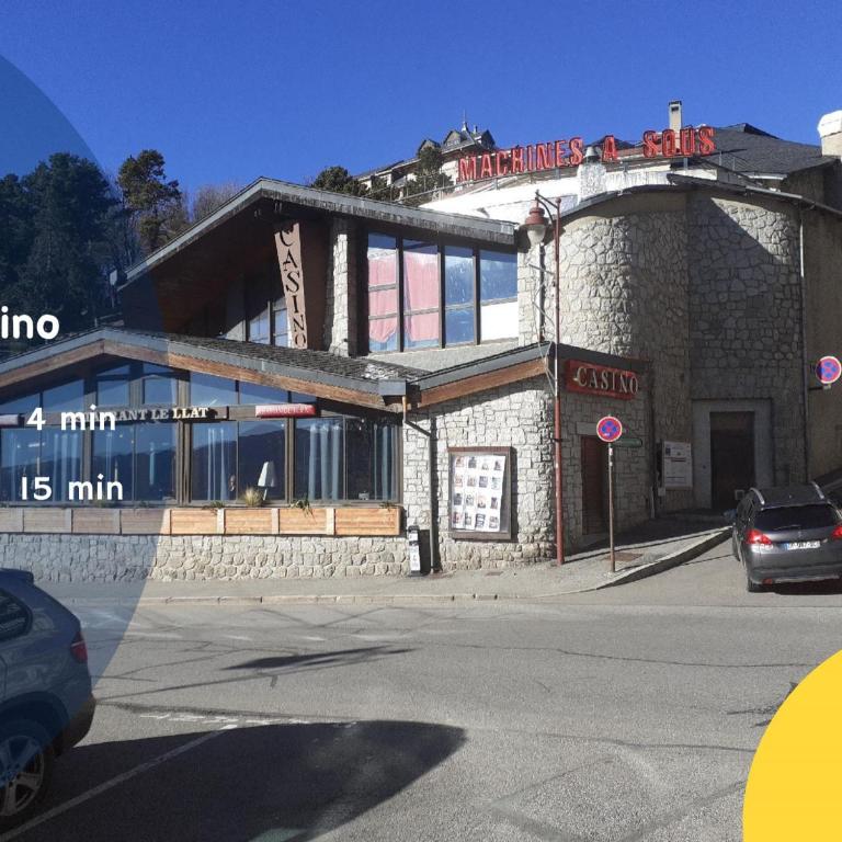 Studio Font Romeu - Chambre Double - Vue sur Montagne - 18