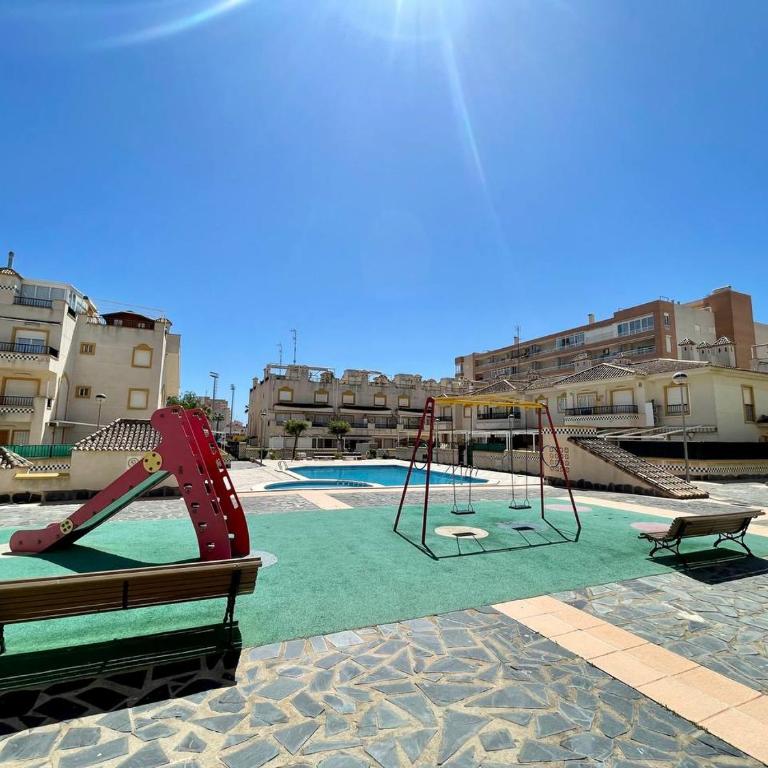 Family stay house with pool - Casa de 2 dormitorios - 98