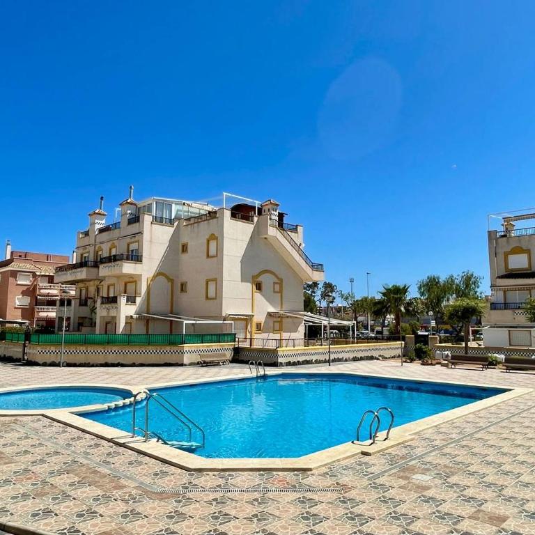 Family stay house with pool - Casa de 2 dormitorios - 1