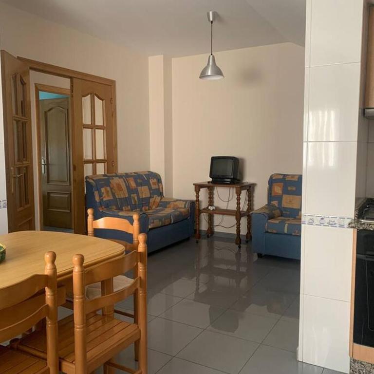 Agradable casa de piedra con aparcamiento y jardín - Apartamento de 3 dormitorios - 2