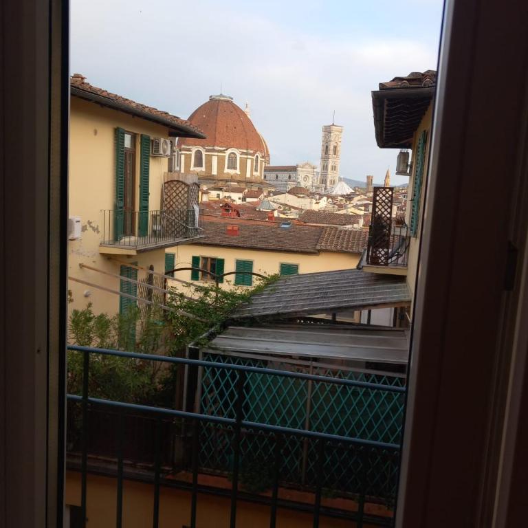 Sweetly Home Florence Panoramic Suite Vista Duomo & Central Apartment - Junior Suite - 19