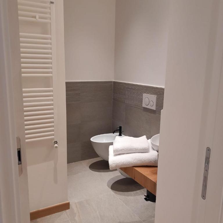 Sweetly Home Florence Panoramic Suite Vista Duomo & Central Apartment - Junior Suite - 25