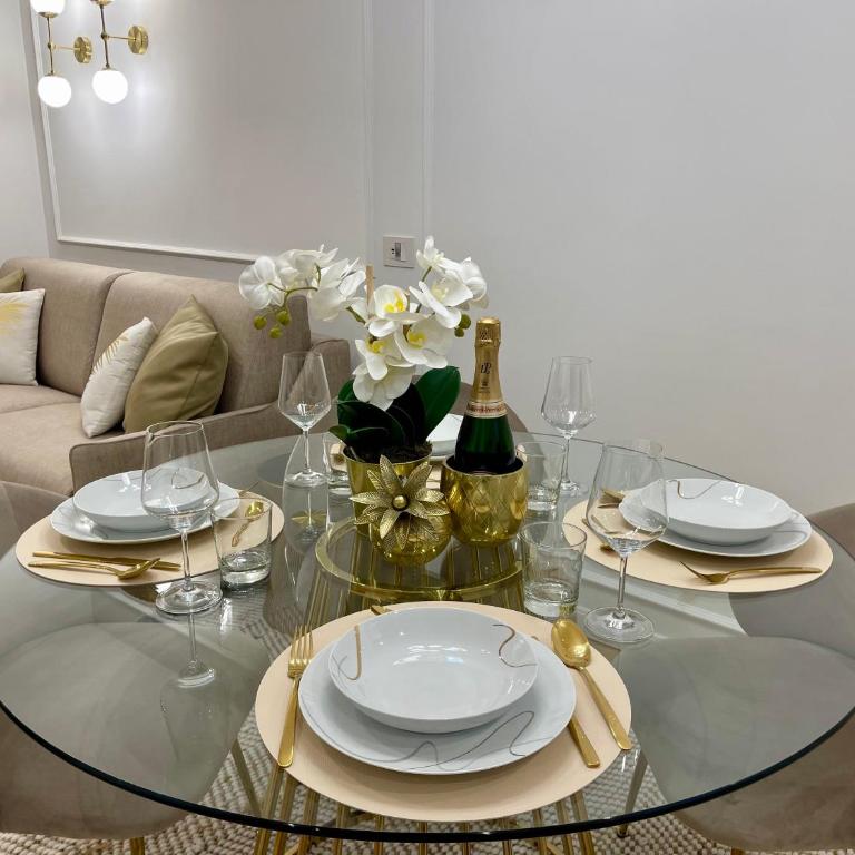 Bellagio Luxury Suites Apartments - Suite Queen - 51