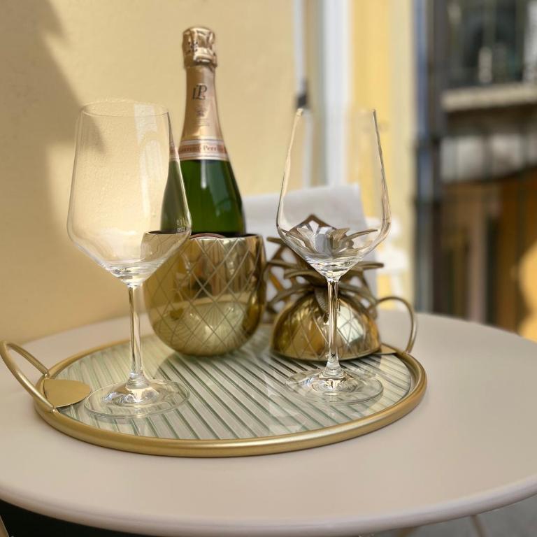 Bellagio Luxury Suites Apartments - Suite Queen - 47