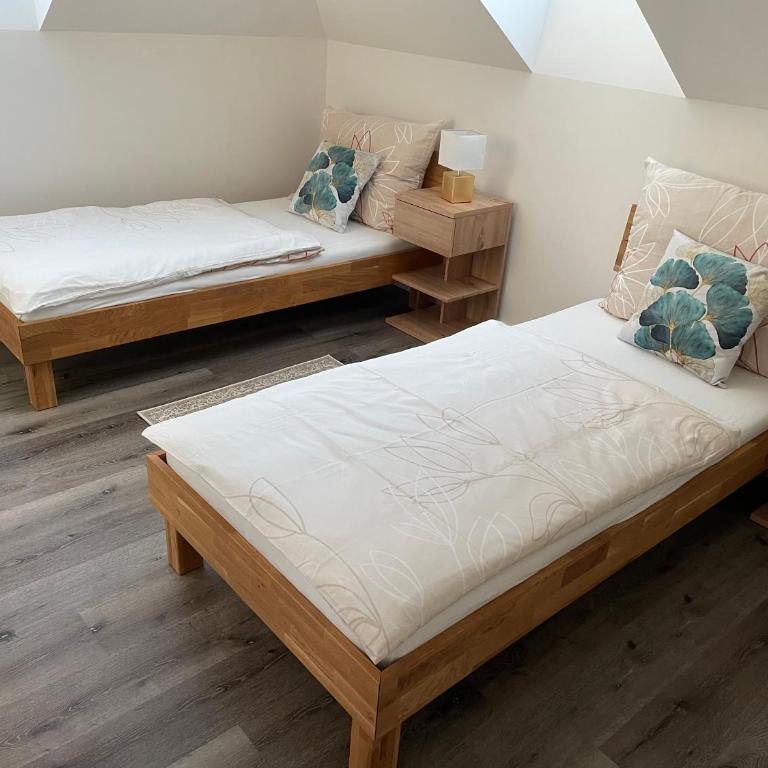 Sorinas Home - Comfortable Apartment near Graz - Free Parking - Apartment mit 2 Schlafzimmern mit Balkon und Terrasse - 28