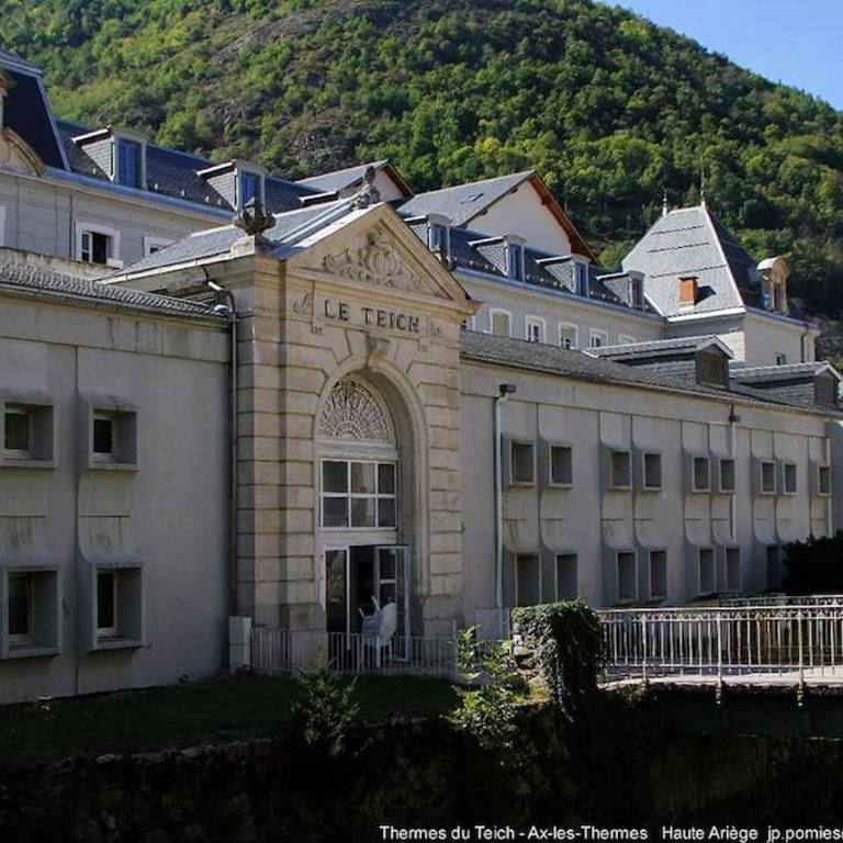 Studio idéalement situé à Ax les thermes - Apartamento de 1 dormitorio - 4
