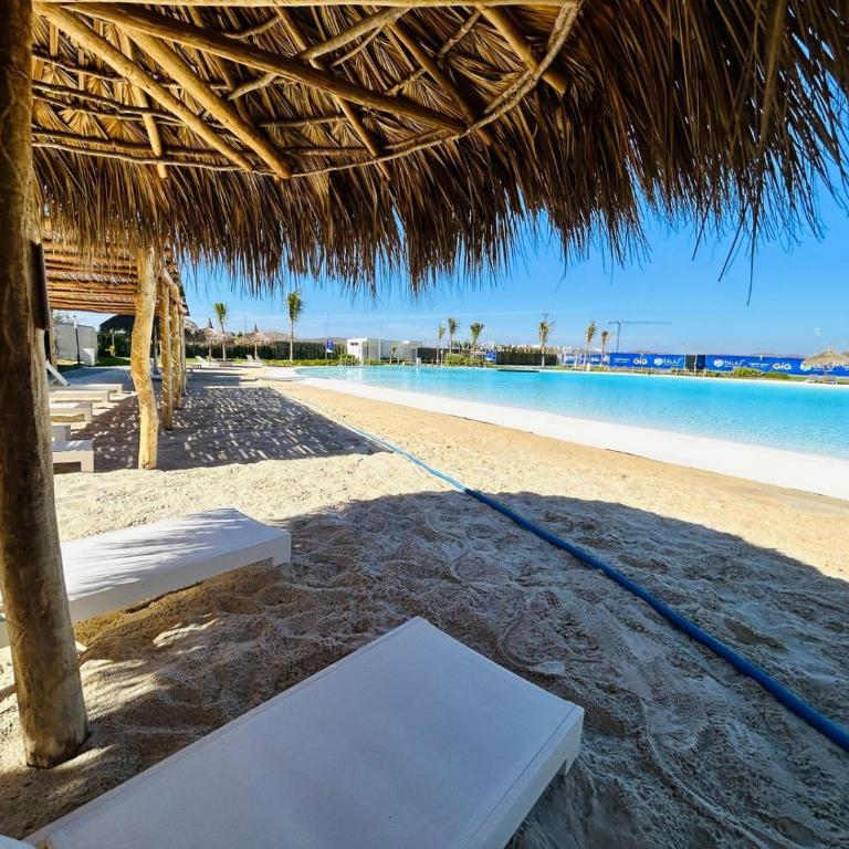 alberca tipo playa,10 min de la playa by G P S rentas - Two-Bedroom Apartment - 24
