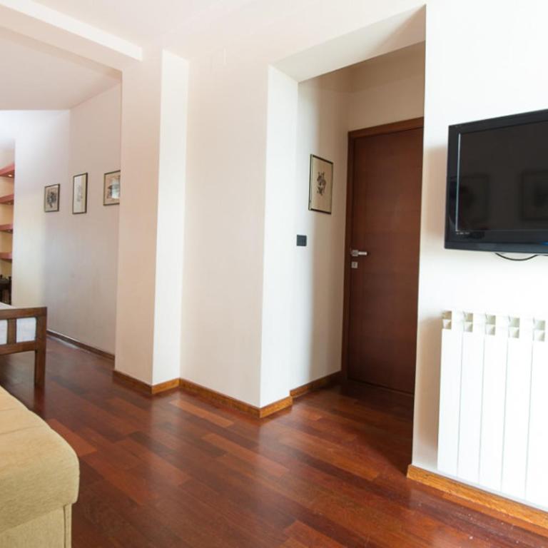 Vila Centar - Standardni Trokrevetni Studio - 19