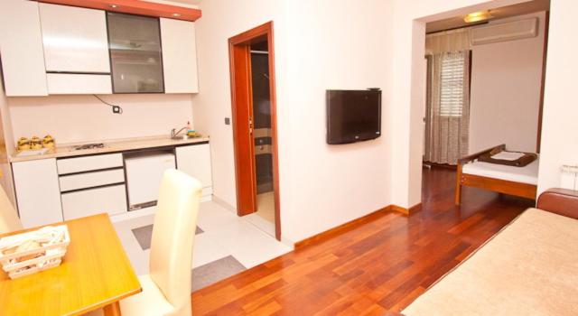 Vila Centar - Superior Porodična Soba - 25