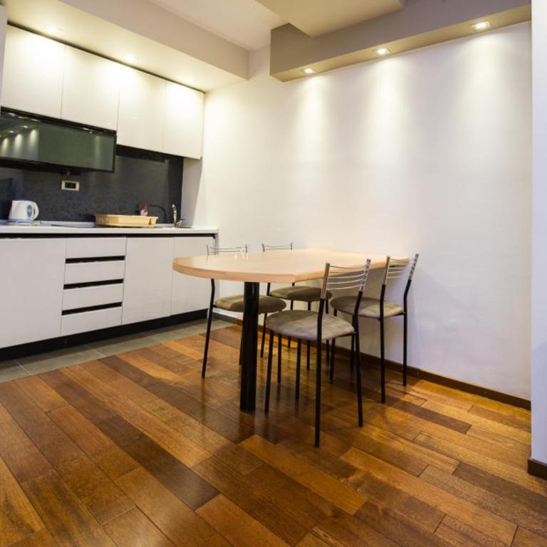Vila Centar - Superior Porodična Soba - 11