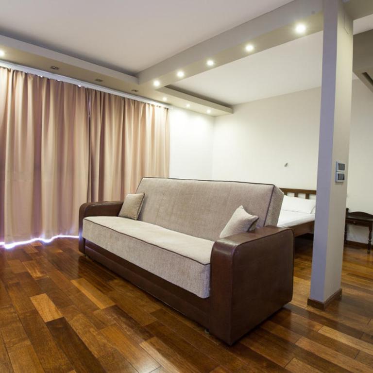 Vila Centar - Superior Porodična Soba - 14
