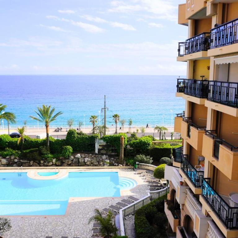 Appartement 556, Vue Mer et piscine By Palmazur Vacances - Appartement 1 Chambre - 3