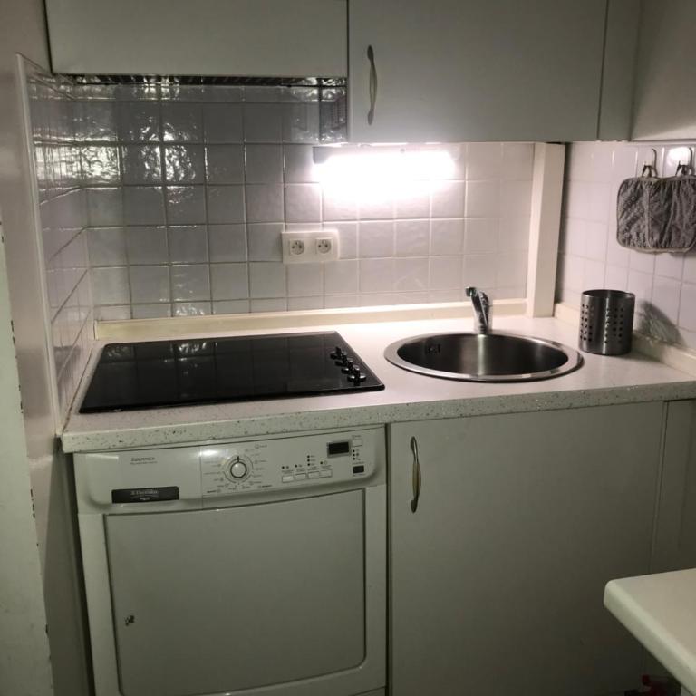 Appartamento in centro a Mentone vicino alla spiaggia Parcheggio privato INCLUSO! - Appartement 1 Chambre - 7