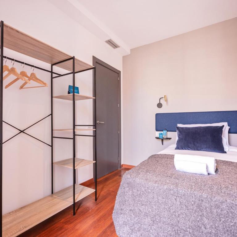 Sweett - Casa Roma - Three-Bedroom Apartment - 9
