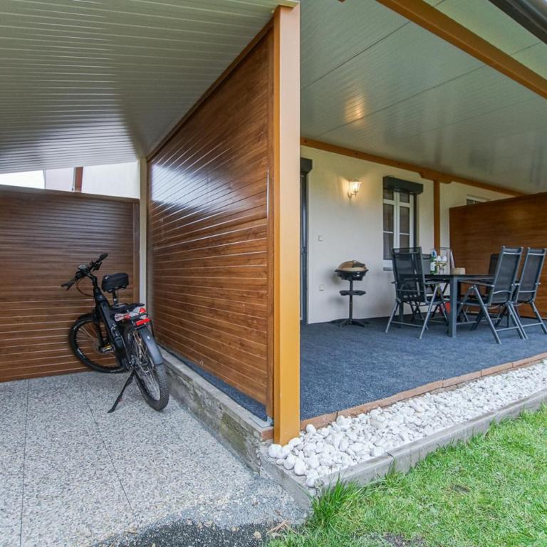 AusZeit Steiraland 6 mit überdachter Terasse schönen Garten und kostenlosen Parkplatz - Appartamento con 2 Camere da Letto - 29
