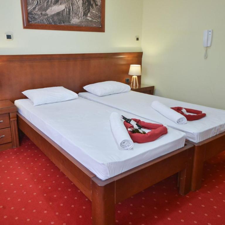 Dolce Vita - Standardna Dvokrevetna Soba sa Bračnim Krevetom, Terasom i Pogledom na More - 2