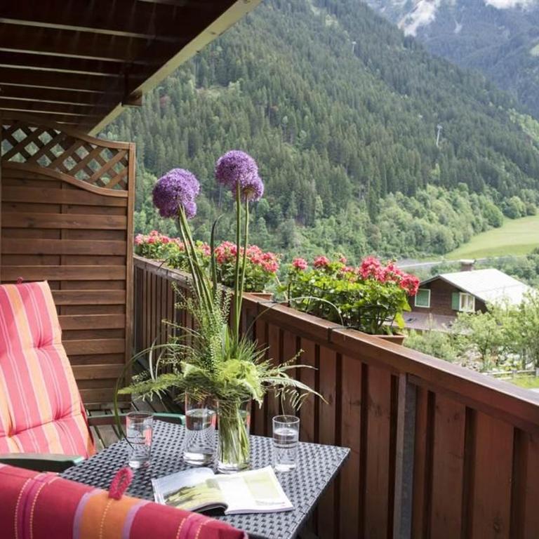 Haus Monika Silvrettablick - Apartment mit 2 Schlafzimmern und Badezimmer - 30