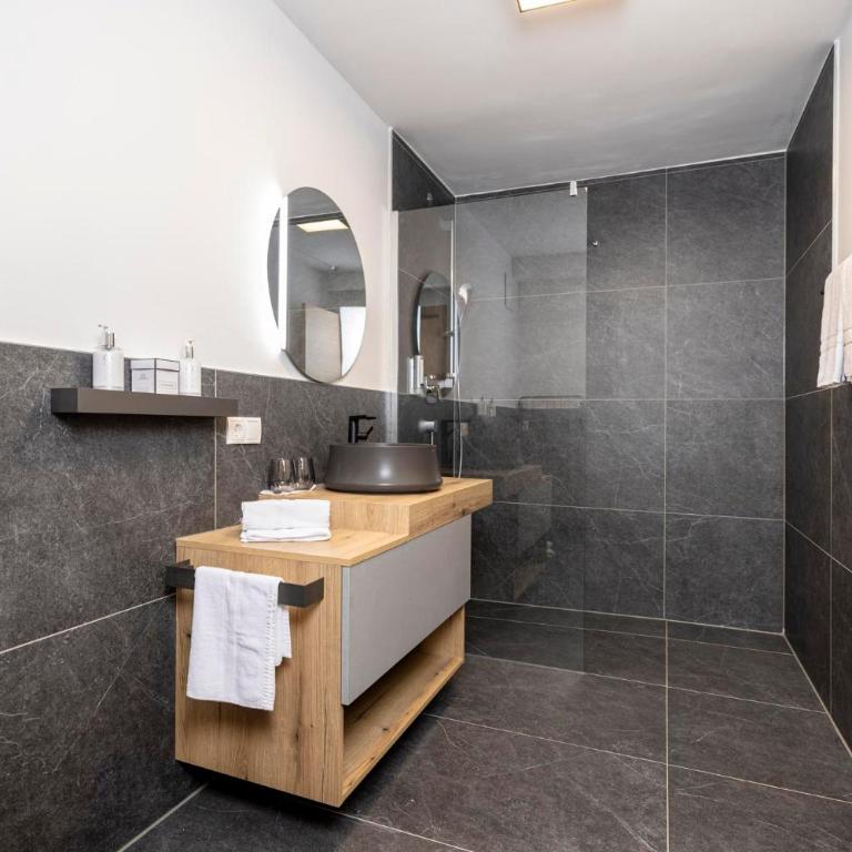 Apartments Austria - Apartment mit 2 Schlafzimmern und Dusche - 4