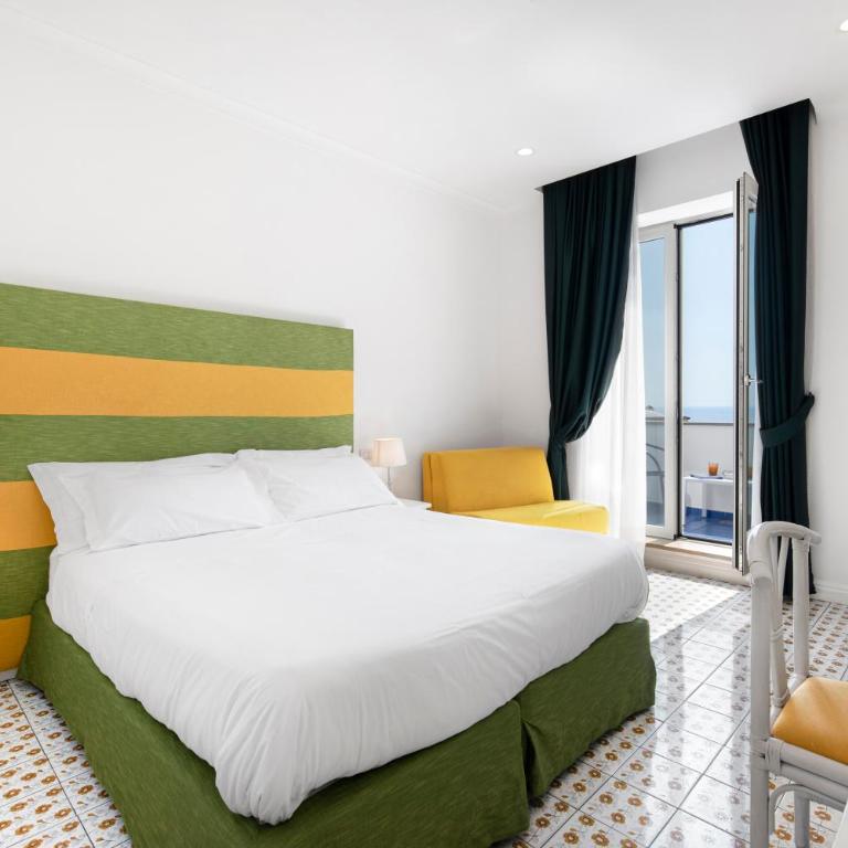 Hotel Bougainville - Camera Comfort con Vista Mare - 4