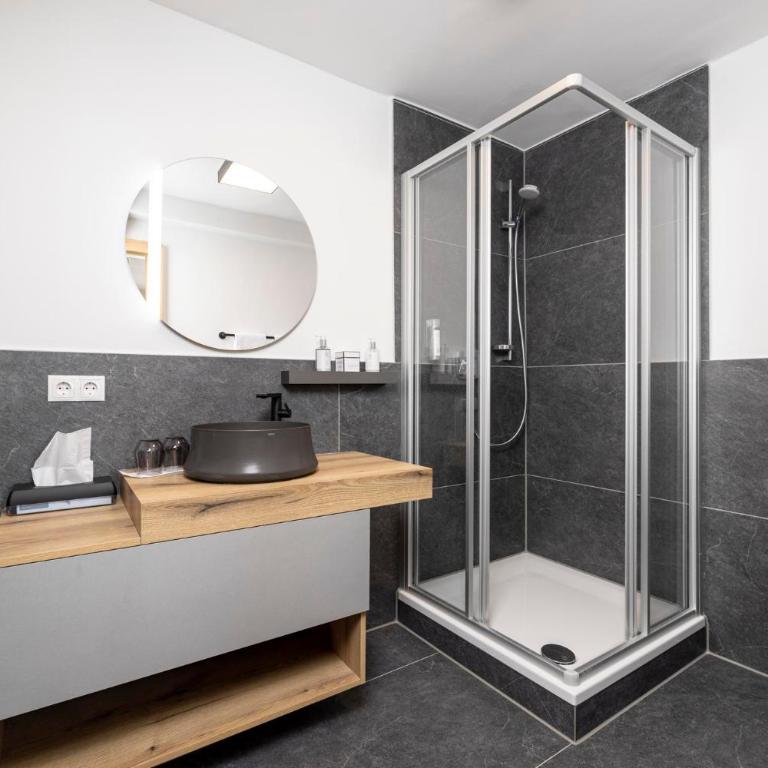 Apartments Austria - Deluxe Apartment mit Dusche - 10