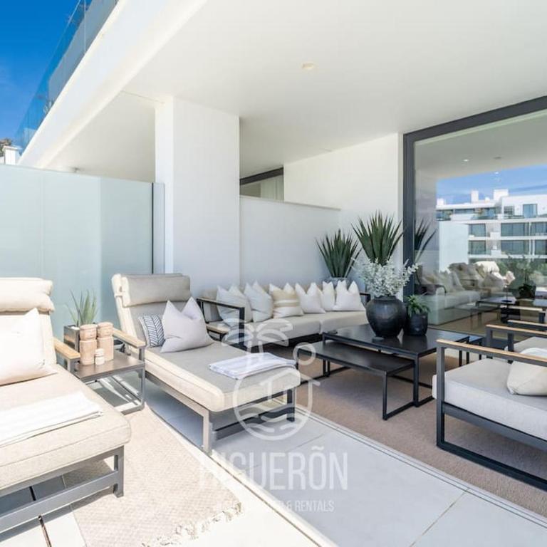 HigueronRentals Mikero - Two-Bedroom Apartment - 22