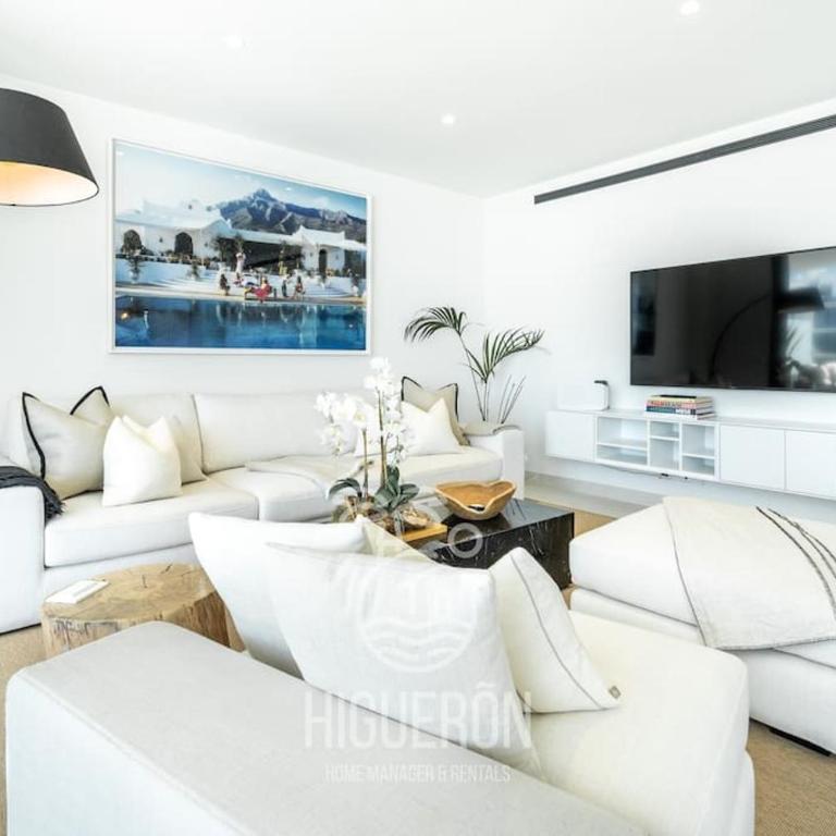 HigueronRentals Mikero - Two-Bedroom Apartment - 31