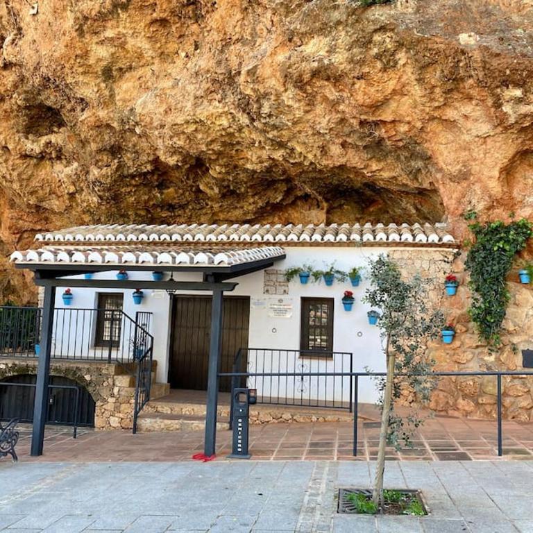HigueronRentals Mikero - Two-Bedroom Apartment - 58
