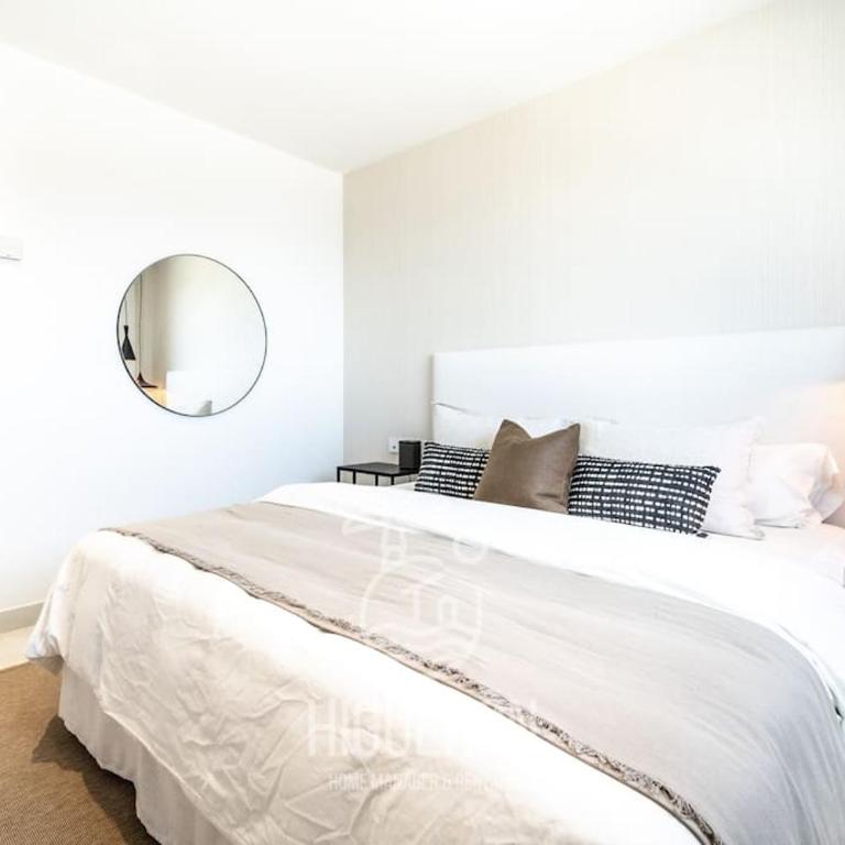 HigueronRentals Mikero - Two-Bedroom Apartment - 66
