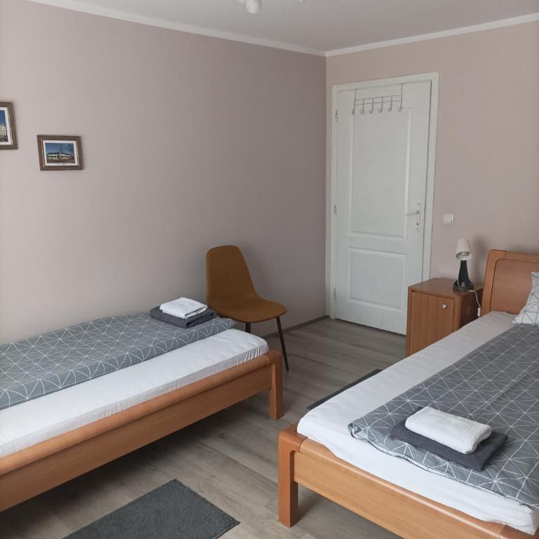 ARIANA apartman - Three-Bedroom Apartment - 16
