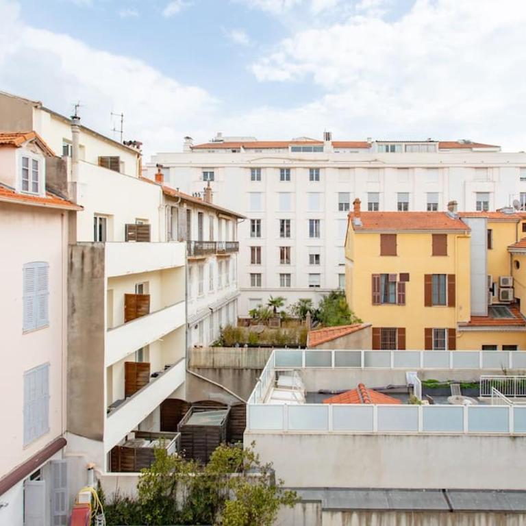 C16 -Staywiz us - 2 BDR Rue Antibes 4 min Palais Festivals - AC & Terrace - Apartamento de 2 dormitorios - 6