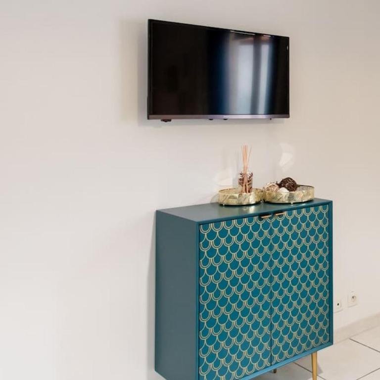 C16 -Staywiz us - 2 BDR Rue Antibes 4 min Palais Festivals - AC & Terrace - Apartamento de 2 dormitorios - 26