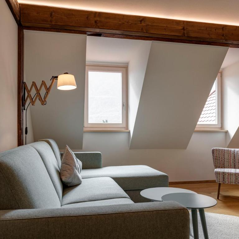 Ladurnerhof Boutique Apartments Meran - Deluxe One-Bedroom Apartment - 9