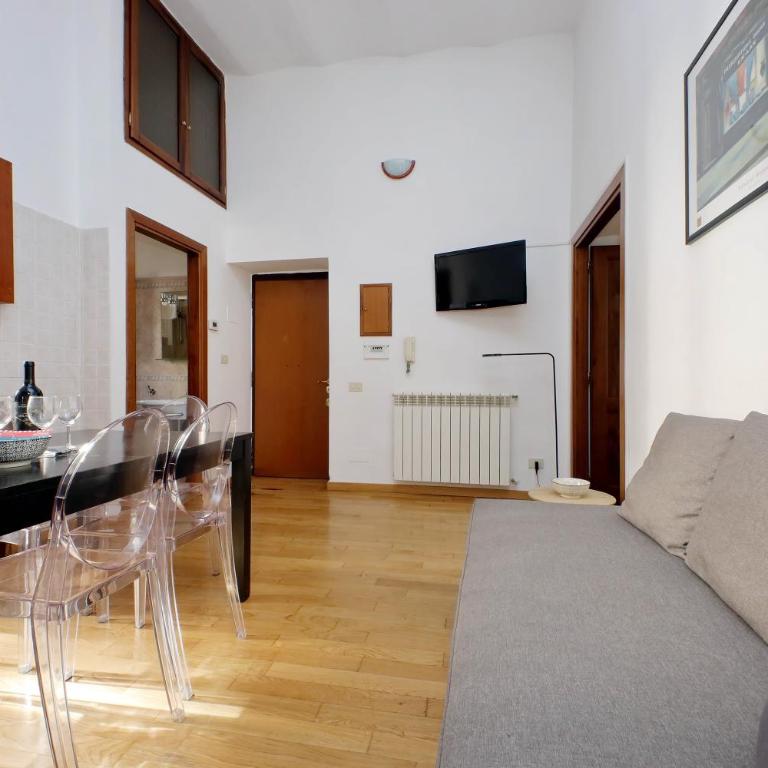 Vatican Spacious Modì Apartment - Three-Bedroom Apartment - 33