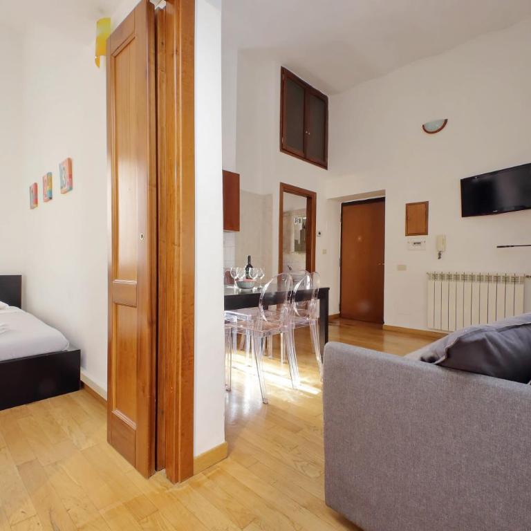 Vatican Spacious Modì Apartment - Three-Bedroom Apartment - 42