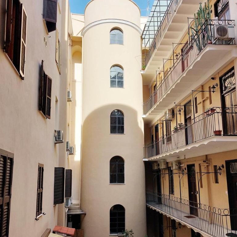 Vatican Spacious Modì Apartment - Three-Bedroom Apartment - 51