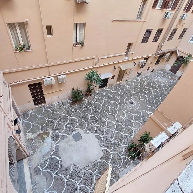 Vatican Spacious Modì Apartment - Three-Bedroom Apartment - 53