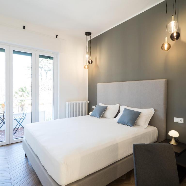 Savoia Rooms Roma - Chambre Lit Queen-Size avec Balcon - 4