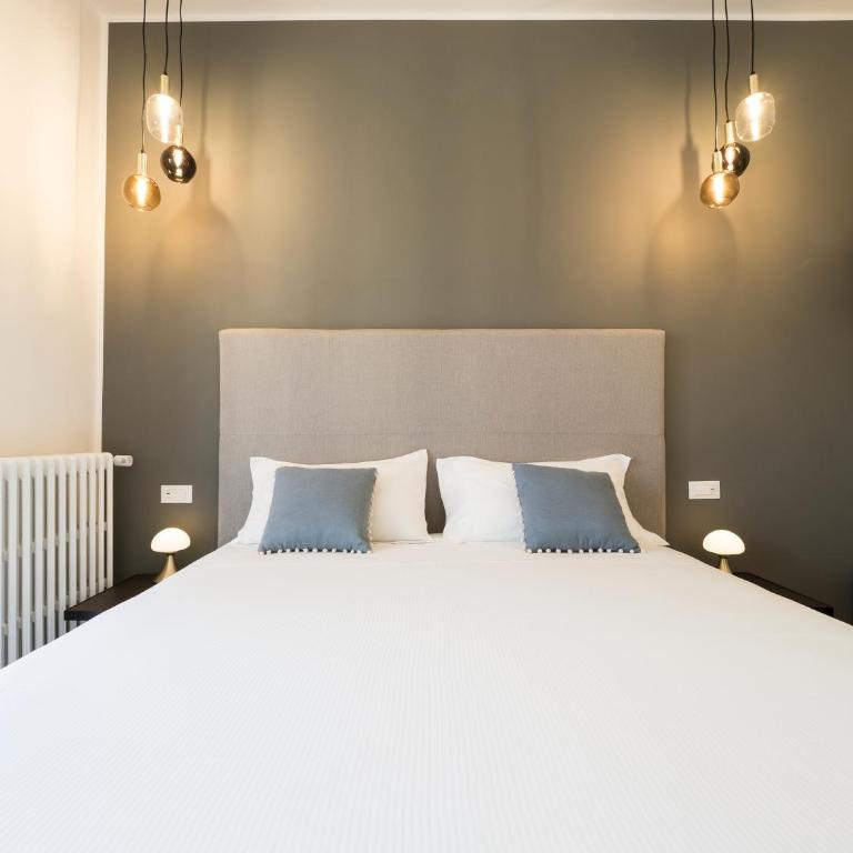Savoia Rooms Roma - Chambre Lit Queen-Size avec Balcon - 5