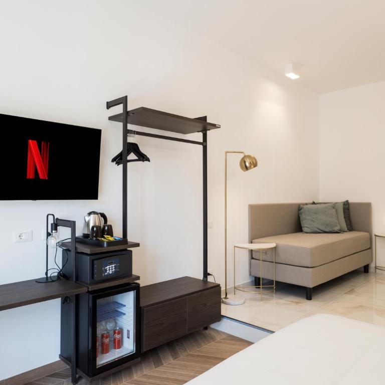 Savoia Rooms Roma - Chambre Triple avec Balcon - 7