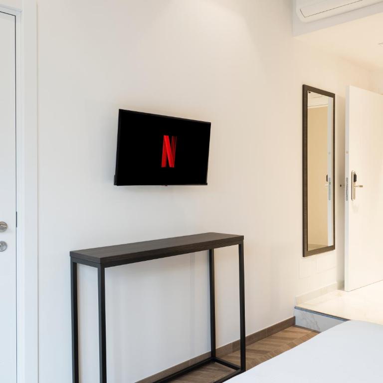 Savoia Rooms Roma - Chambre Lit Queen-Size avec Balcon - 6