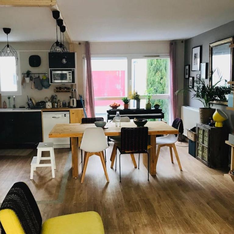 Maison de ville entre Darwin et Jardin botanique - Appartement 3 Chambres avec Balcon - 11